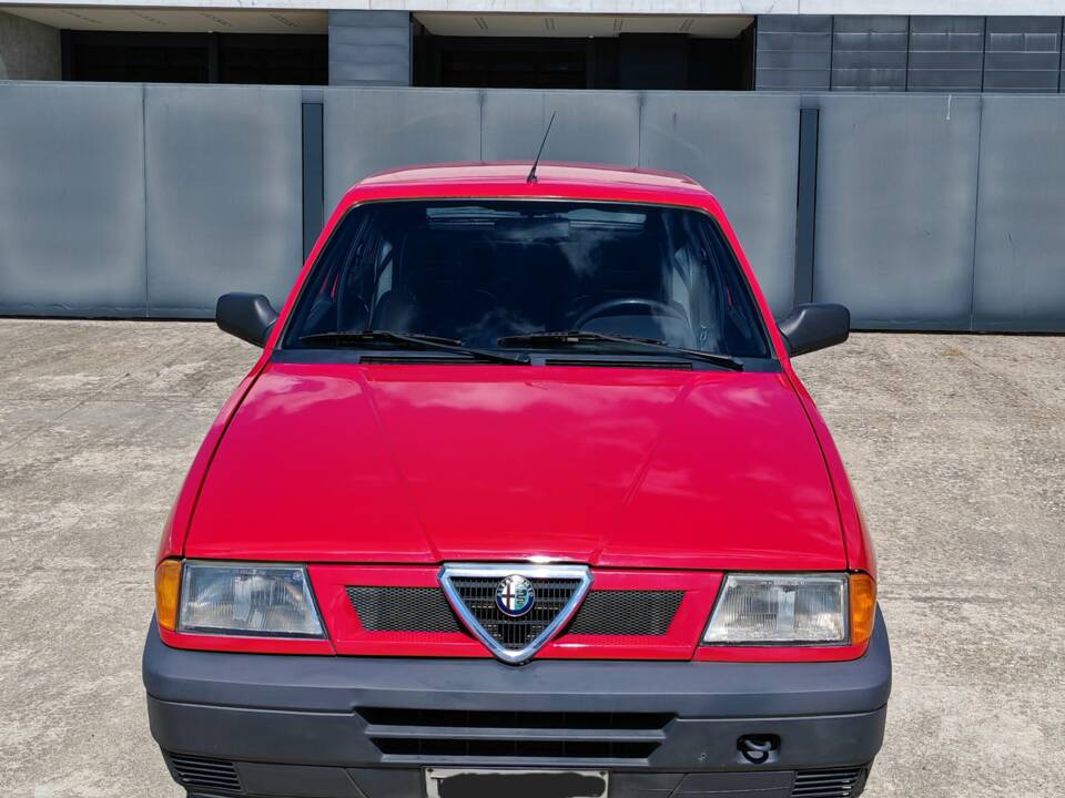 Bild 2/31 von Alfa Romeo 33 - 1.3 S (1989)