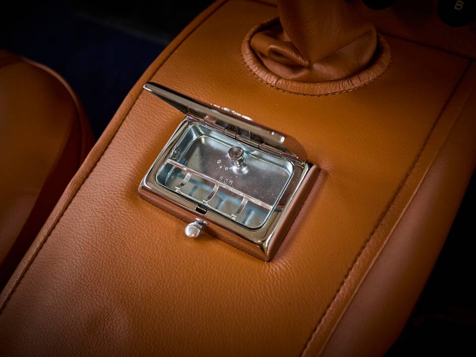 Imagen 54/90 de Ferrari 250 GT 2+2 (1963)