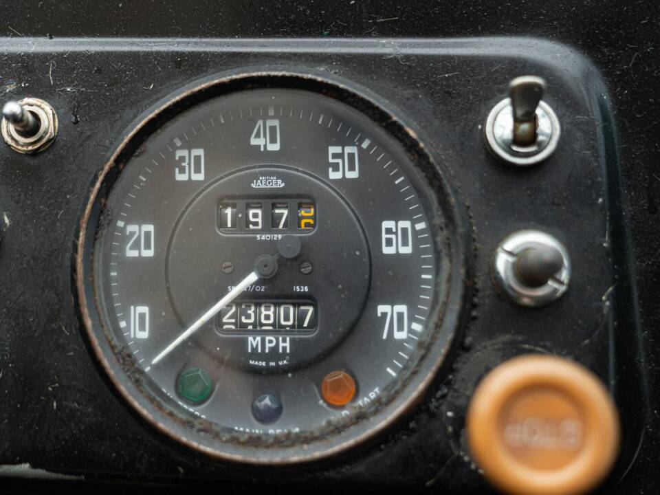 Bild 43/50 von Land Rover 88 (1978)