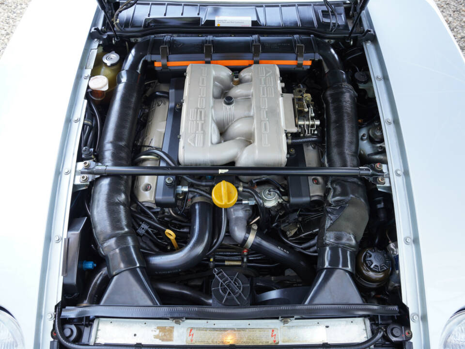 Immagine 25/50 di Porsche 928 GTS (1993)