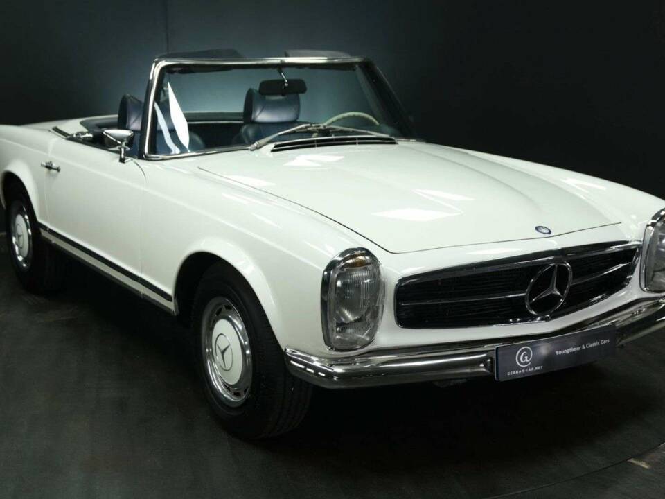 Image 8/50 of Mercedes-Benz 280 SL (1968)