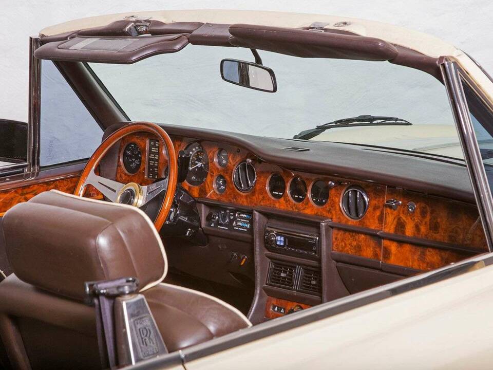 Bild 13/22 von Rolls-Royce Corniche I (1986)