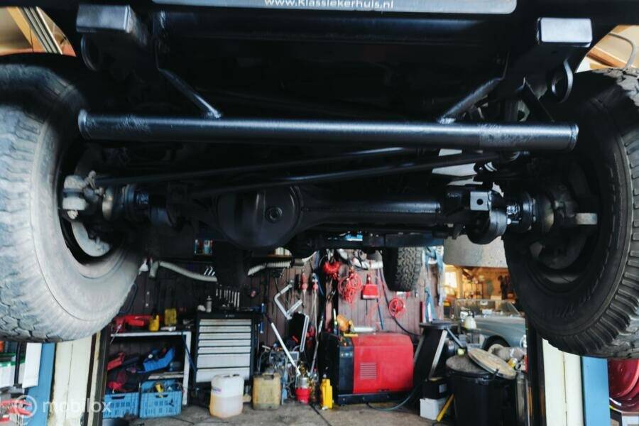 Image 36/39 de Land Rover Defender 90 (1997)