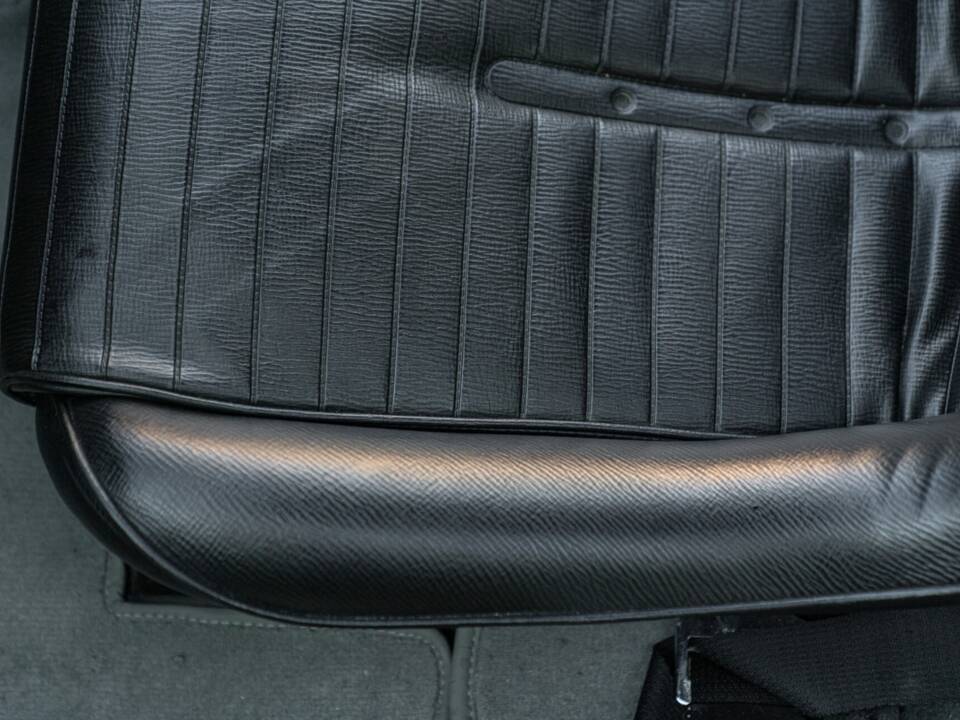 Image 35/50 of Ferrari Dino 246 GT (1971)