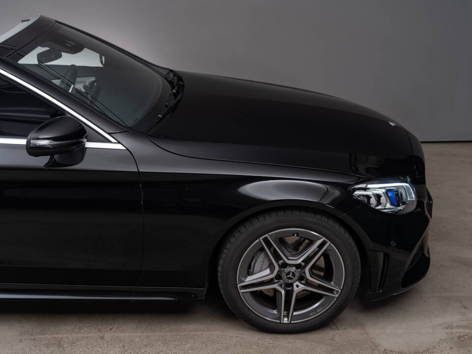 Bild 18/41 von Mercedes-Benz C 300 (2023)