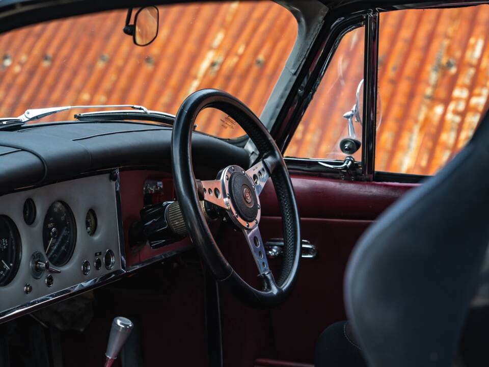 Bild 20/36 von Jaguar XK 150 FHC (1959)