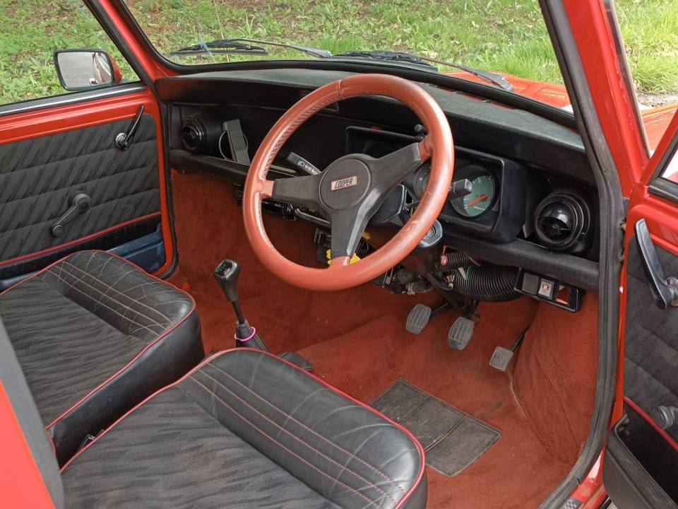 Immagine 13/13 di Rover Mini Cooper 1,3 (1990)