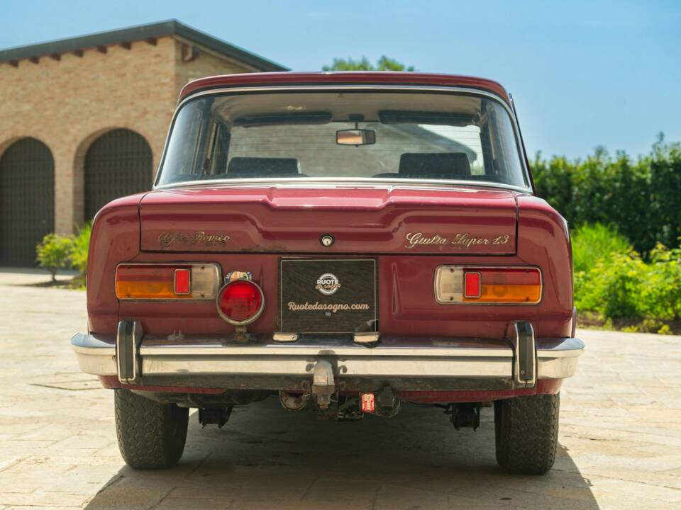 Afbeelding 8/42 van Alfa Romeo Giulia 1300 Super (1973)