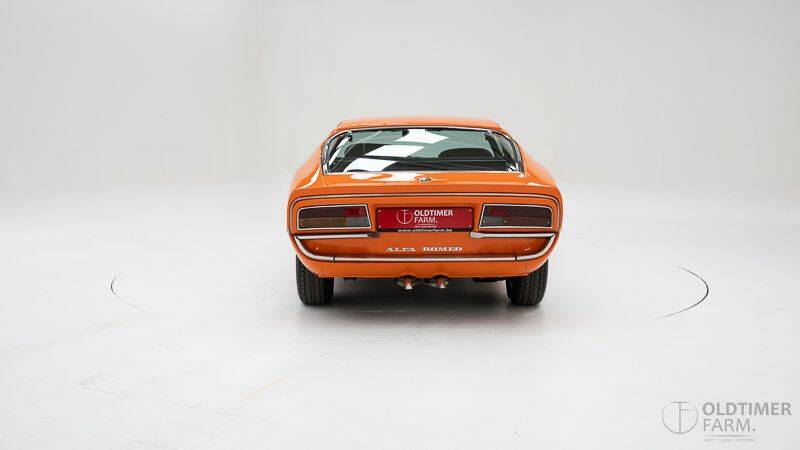 Image 7/15 of Alfa Romeo Montreal (1971)