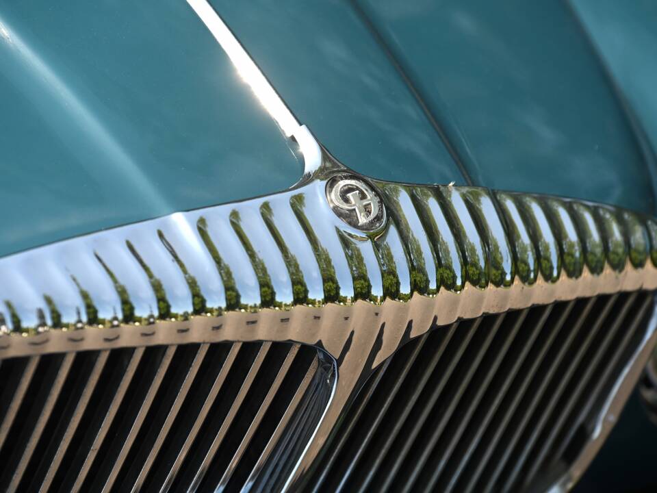 Bild 13/17 von Daimler Sovereign 4.2 (1977)