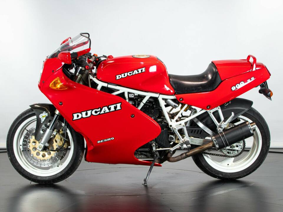 Bild 1/50 von Ducati 900 SS (1991)