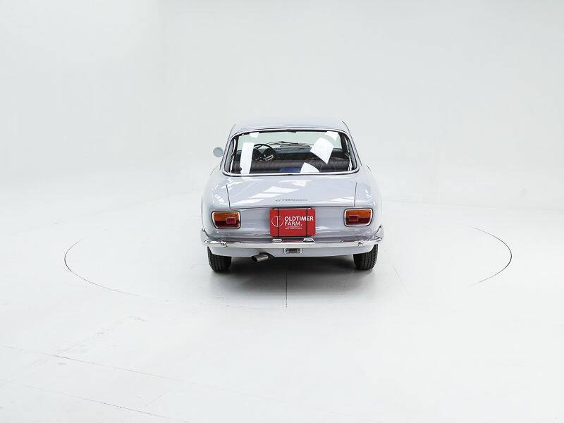 Bild 7/15 von Alfa Romeo Giulia 1300 GT Junior (1971)