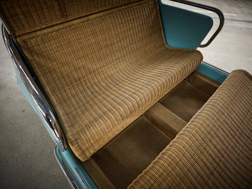Image 38/48 of FIAT 600 Ghia "Jolly" (1963)