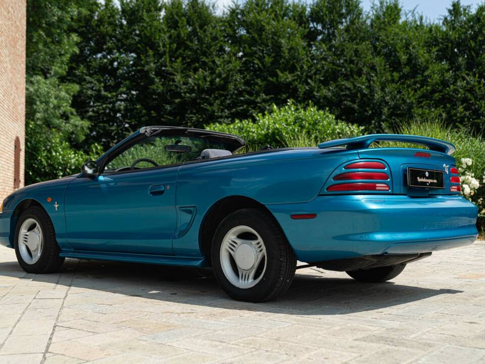 Image 7/50 of Ford Mustang (1994)