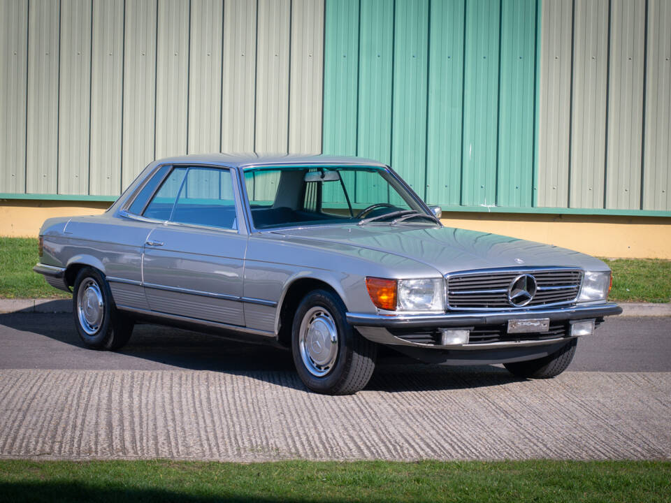 Imagen 7/39 de Mercedes-Benz 350 SLC (1972)