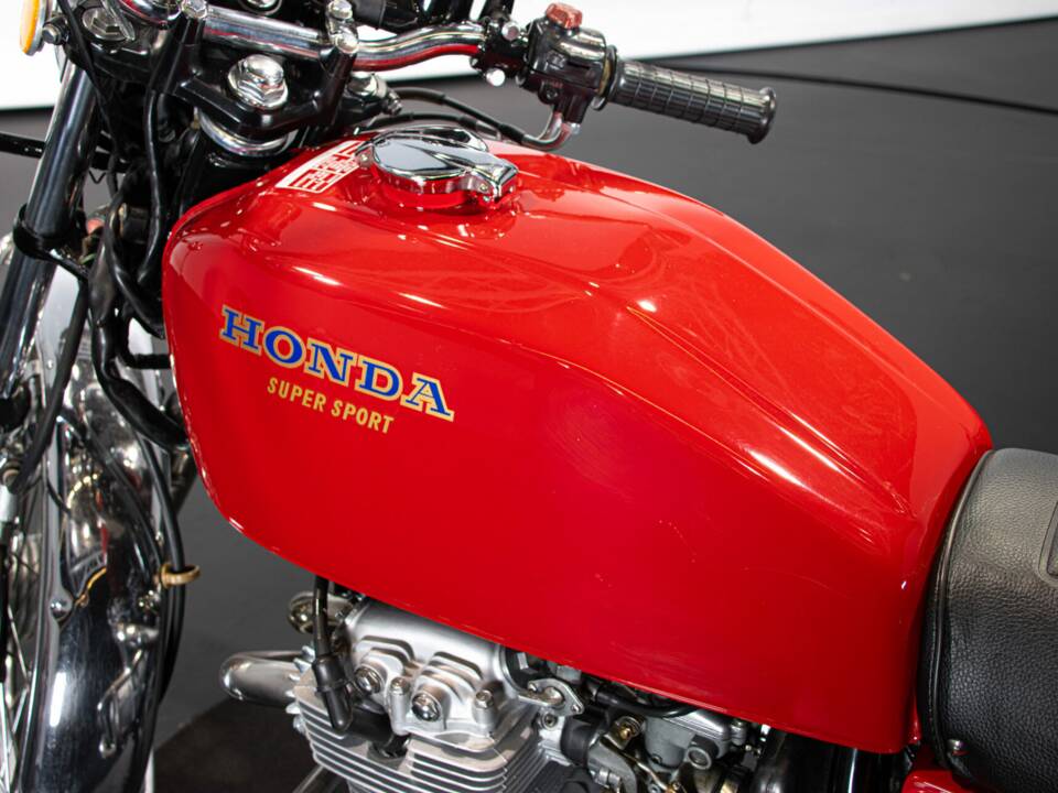 Afbeelding 43/50 van Honda CB 400 Four (1975)