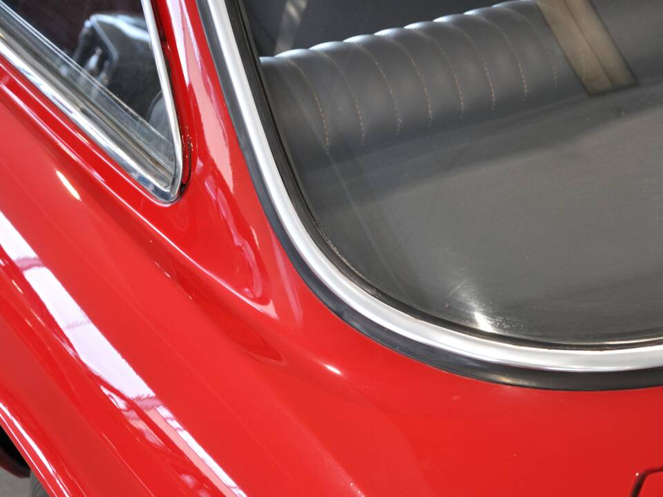 Imagen 15/43 de Alfa Romeo Giulia GT 1300 Junior (1971)