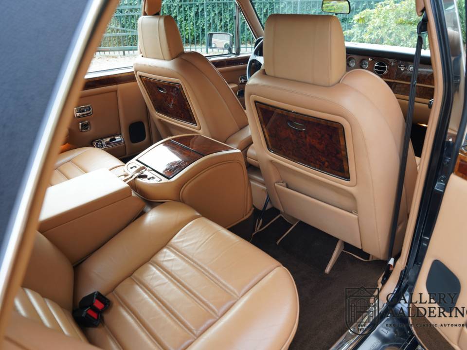 Image 20/50 de Bentley Turbo R lang (1989)