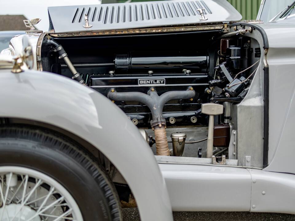 Image 43/50 de Bentley 3 1&#x2F;2 Litre (1934)