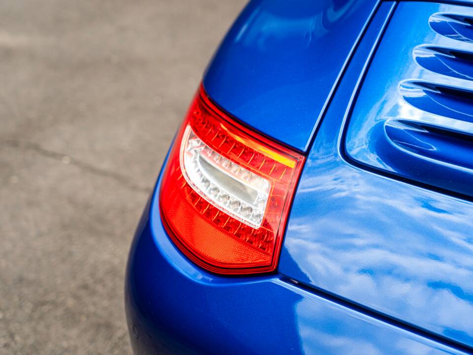 Image 13/50 of Porsche 911 Carrera S (2010)