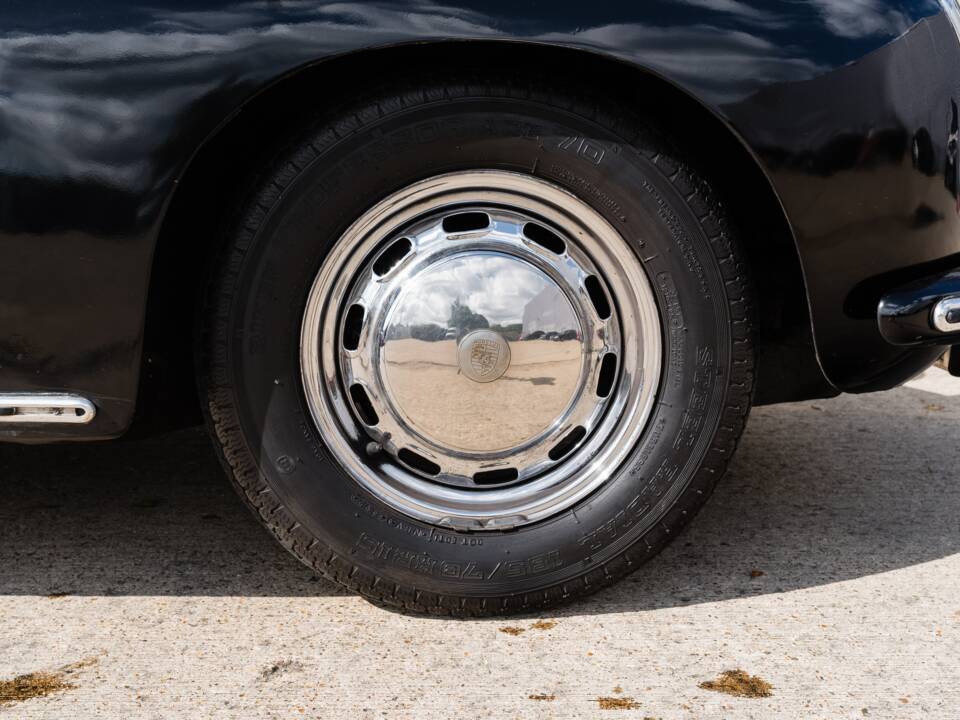Image 46/48 of Porsche 356 C 1600 (1964)