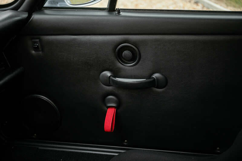 Immagine 25/50 di Porsche 911 Carrera RS (1995)