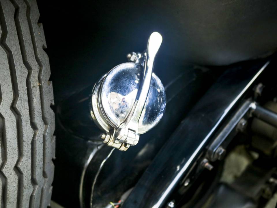Image 26/44 of Lagonda 2 Liter Continental DHC (1930)