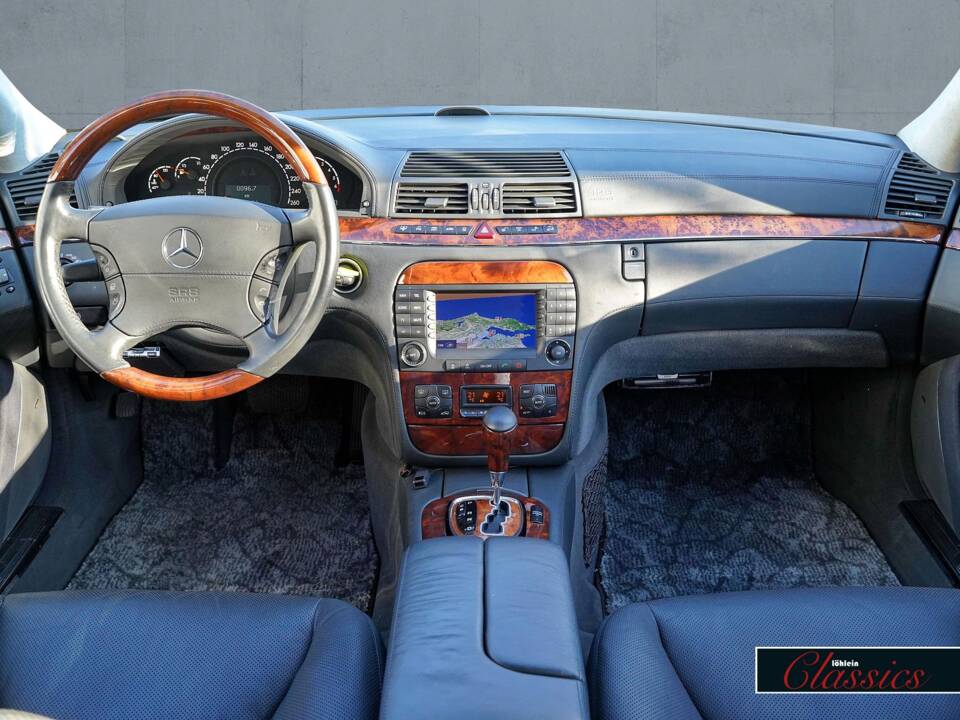 Immagine 8/25 di Mercedes-Benz S 600 L (2002)