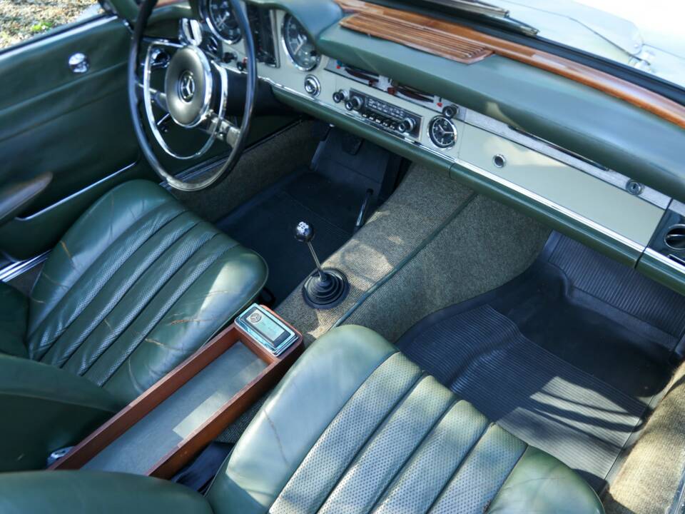 Bild 47/50 von Mercedes-Benz 230 SL (1967)