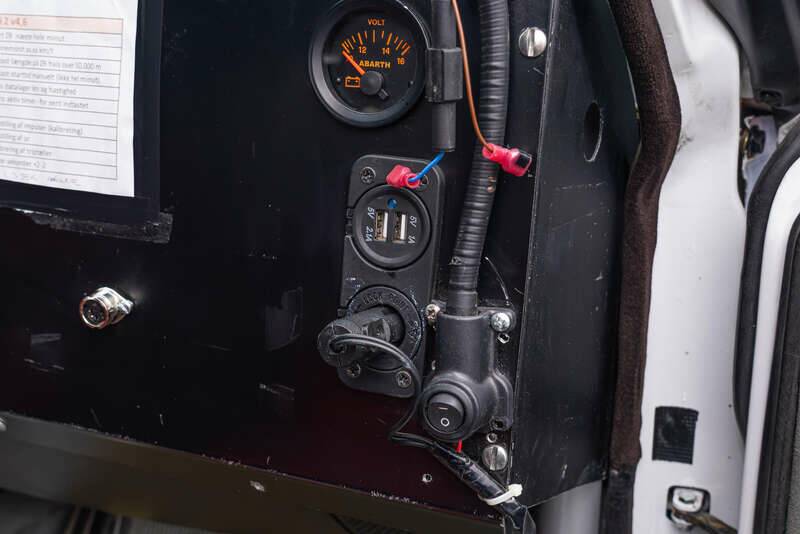 Bild 38/50 von Lancia Delta HF Integrale (1988)