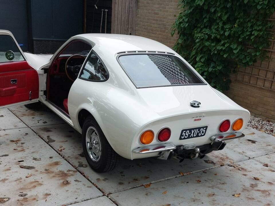 Image 4/8 of Opel GT 1900 (1969)