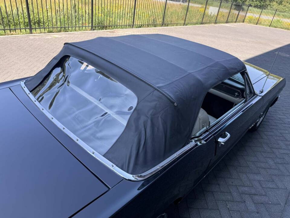 Image 12/47 de Ford Mustang 390 GTA (1966)