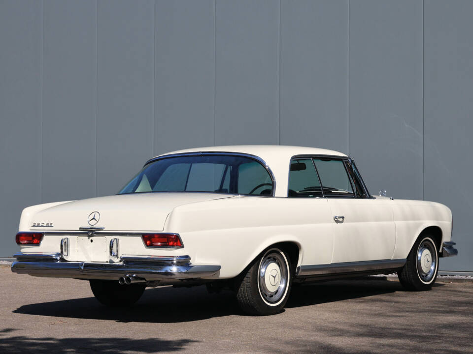 Immagine 26/45 di Mercedes-Benz 280 SE (1968)