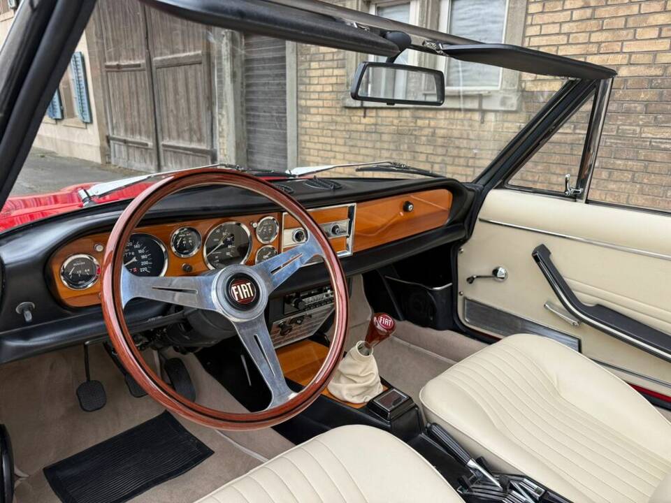 Bild 12/19 von FIAT 124 Spider BS (1971)