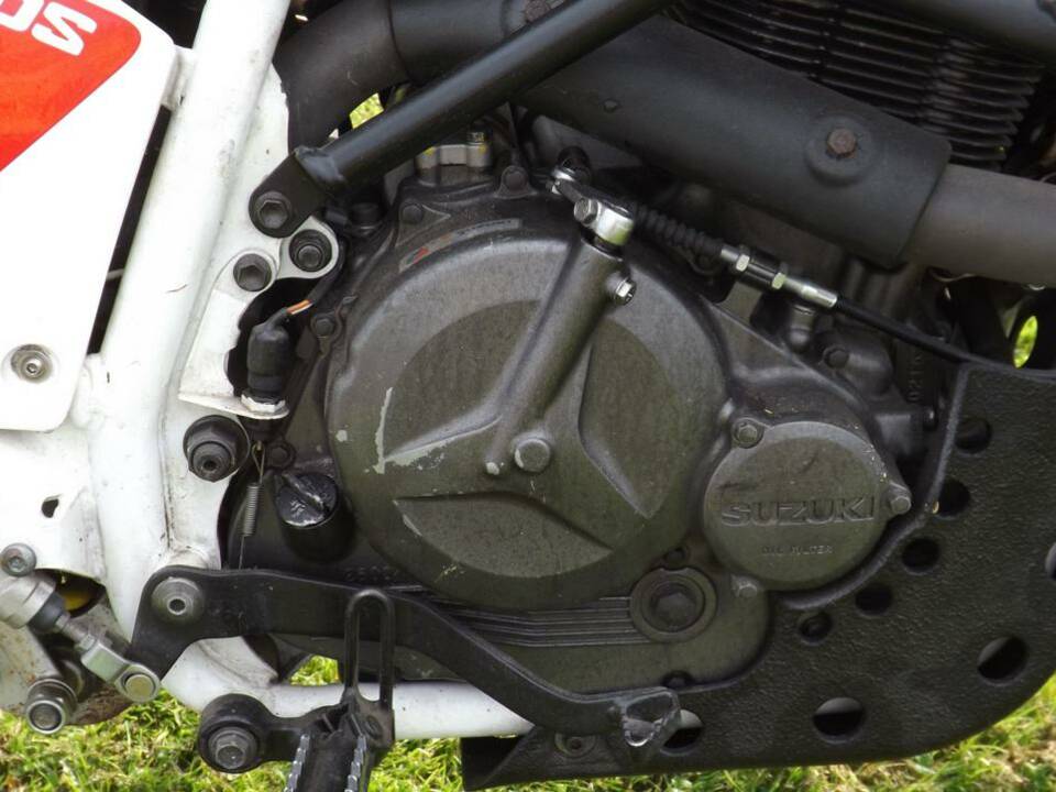 Immagine 27/34 di Suzuki DR 800S Big (1990)