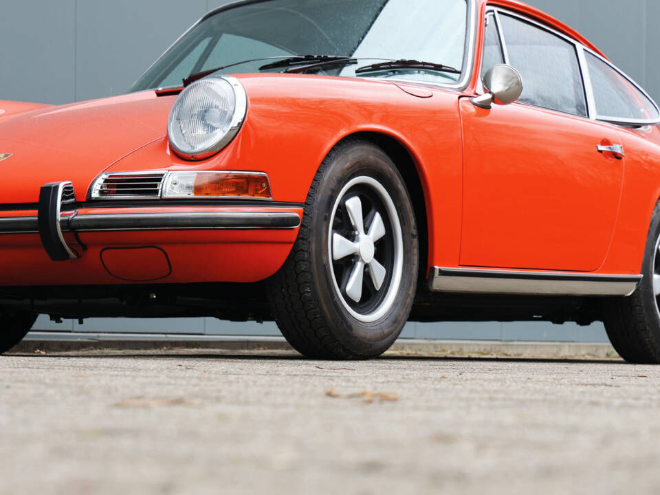 Afbeelding 31/54 van Porsche 911 2.0 S (1968)