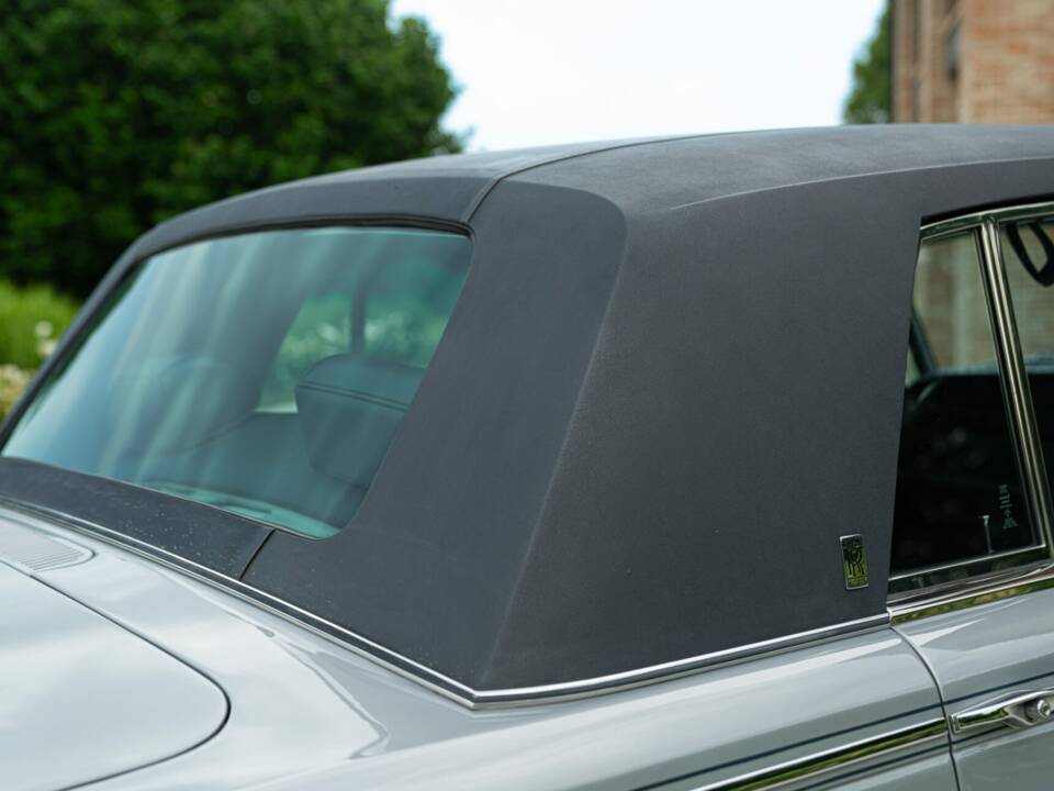 Image 22/50 of Rolls-Royce Silver Wraith II (1979)
