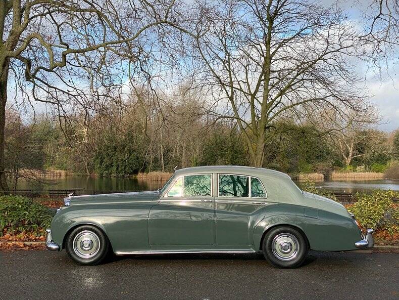 Image 40/50 of Bentley S 2 (1959)