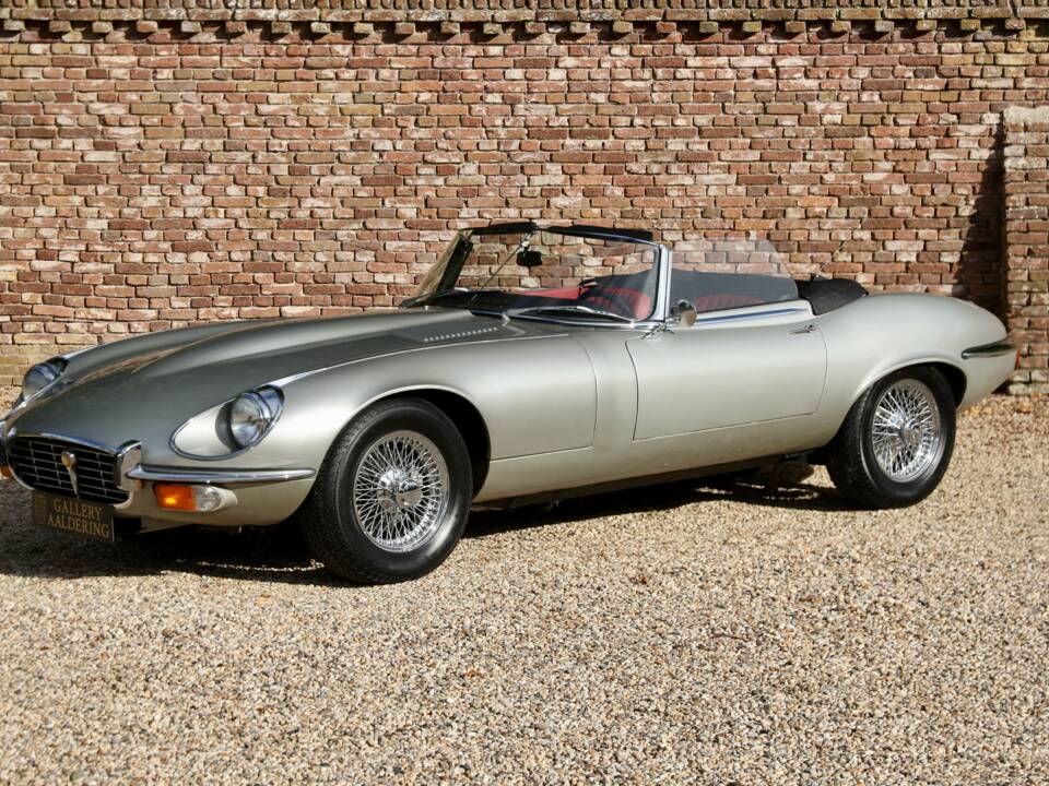 Afbeelding 49/50 van Jaguar E-Type V12 (1973)