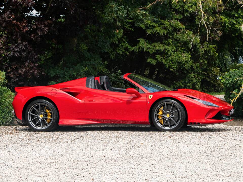 Bild 4/43 von Ferrari F8 Spider (2020)