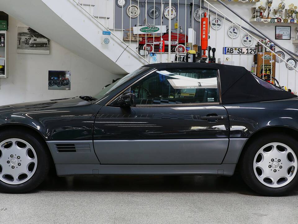 Image 8/24 de Mercedes-Benz 300 SL-24 (1993)