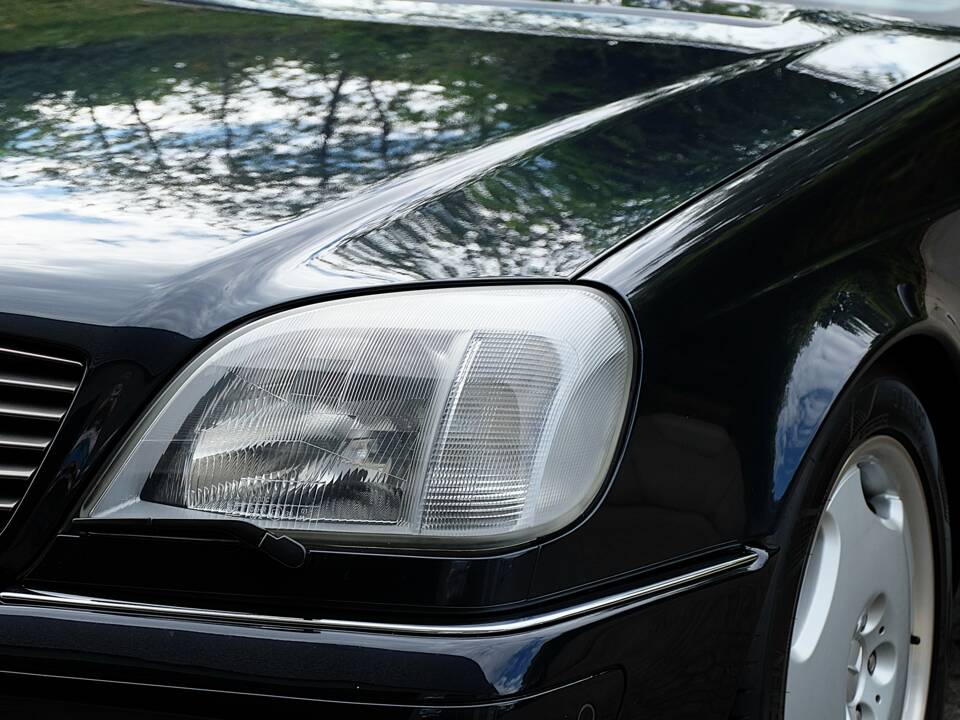 Image 21/70 de Mercedes-Benz CL 500 (1997)