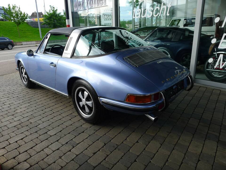Image 3/15 de Porsche 911 2.2 T (1971)