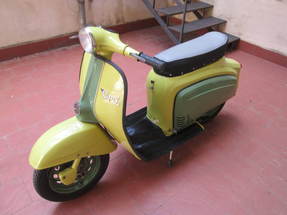 Immagine 36/50 di Agrati Capri 50 (1969)
