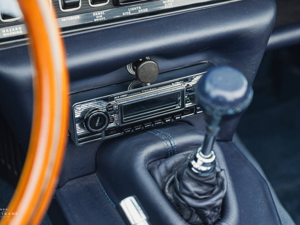 Image 14/20 de Jaguar Type E V12 (1972)