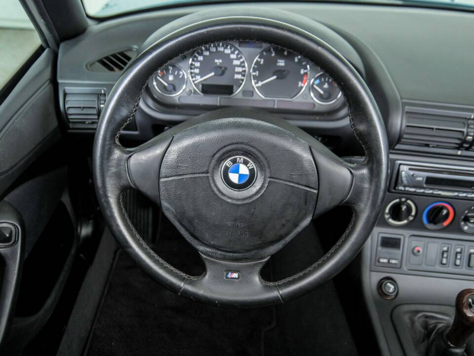 Immagine 8/50 di BMW Z3 2.8 (1998)