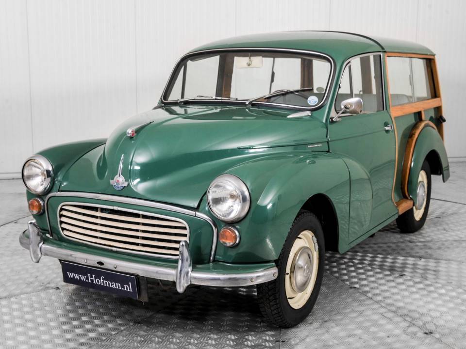 Image 19/50 of Morris Minor 1000 Traveller (1964)