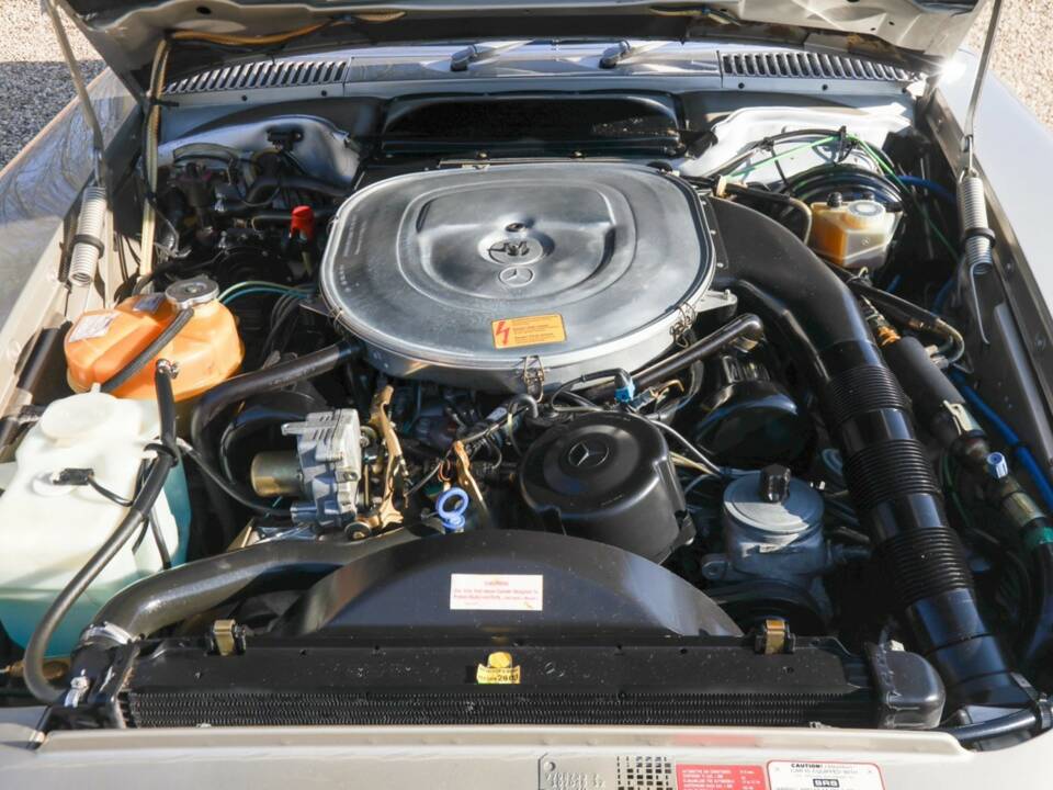 Bild 28/50 von Mercedes-Benz 560 SL (1987)