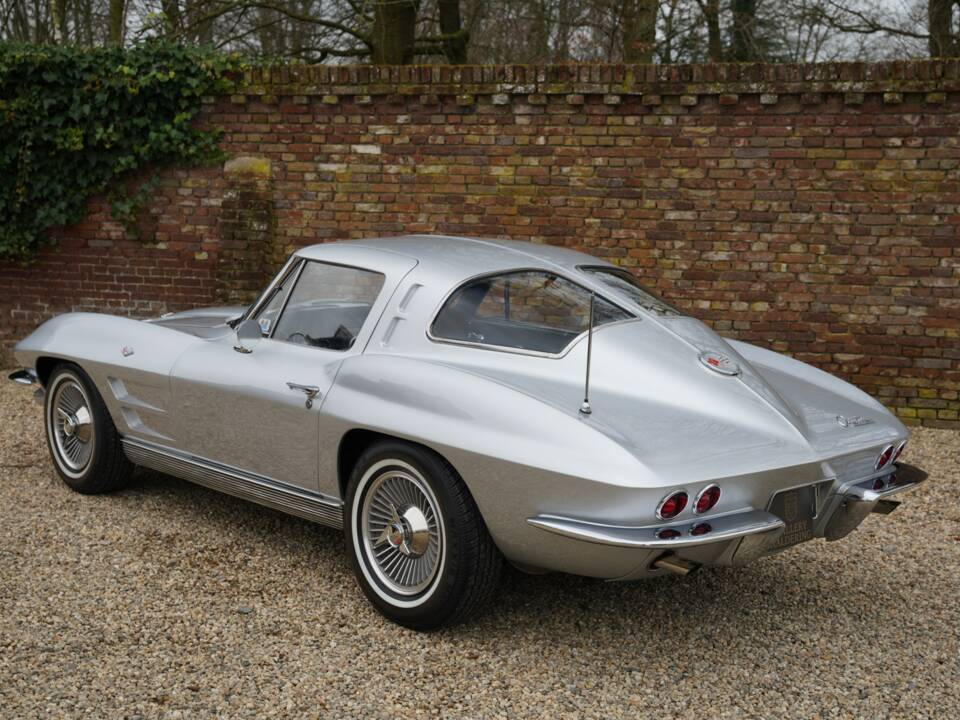 Image 42/50 of Chevrolet Corvette Sting Ray (1963)