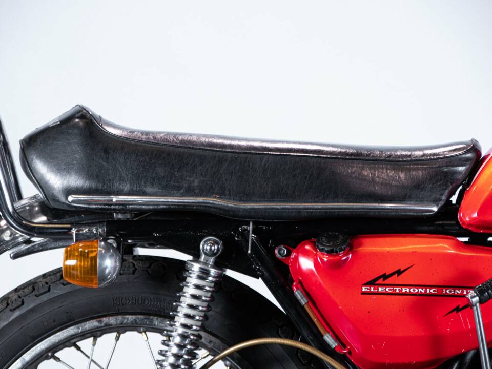 Immagine 29/50 di Kawasaki DUMMY (1970)